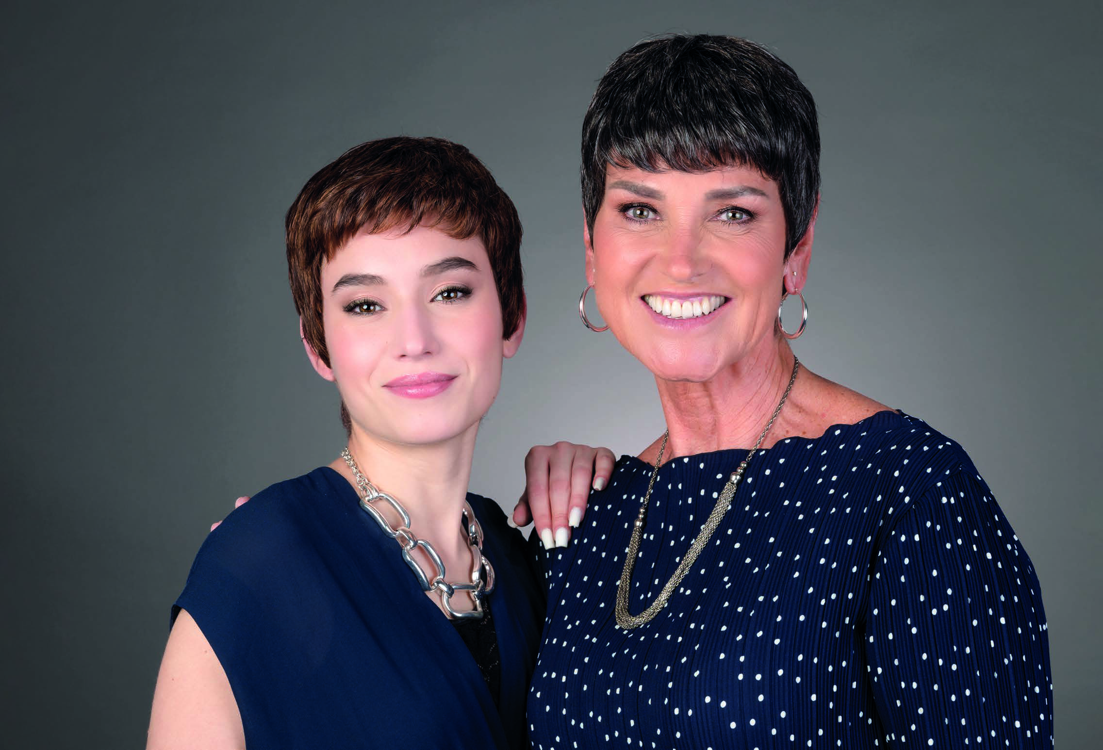 Perruque Athena - Coupe courte dynamique